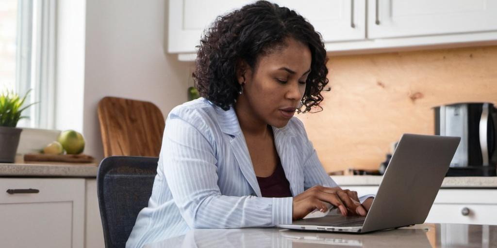 Female forex trader in kenya